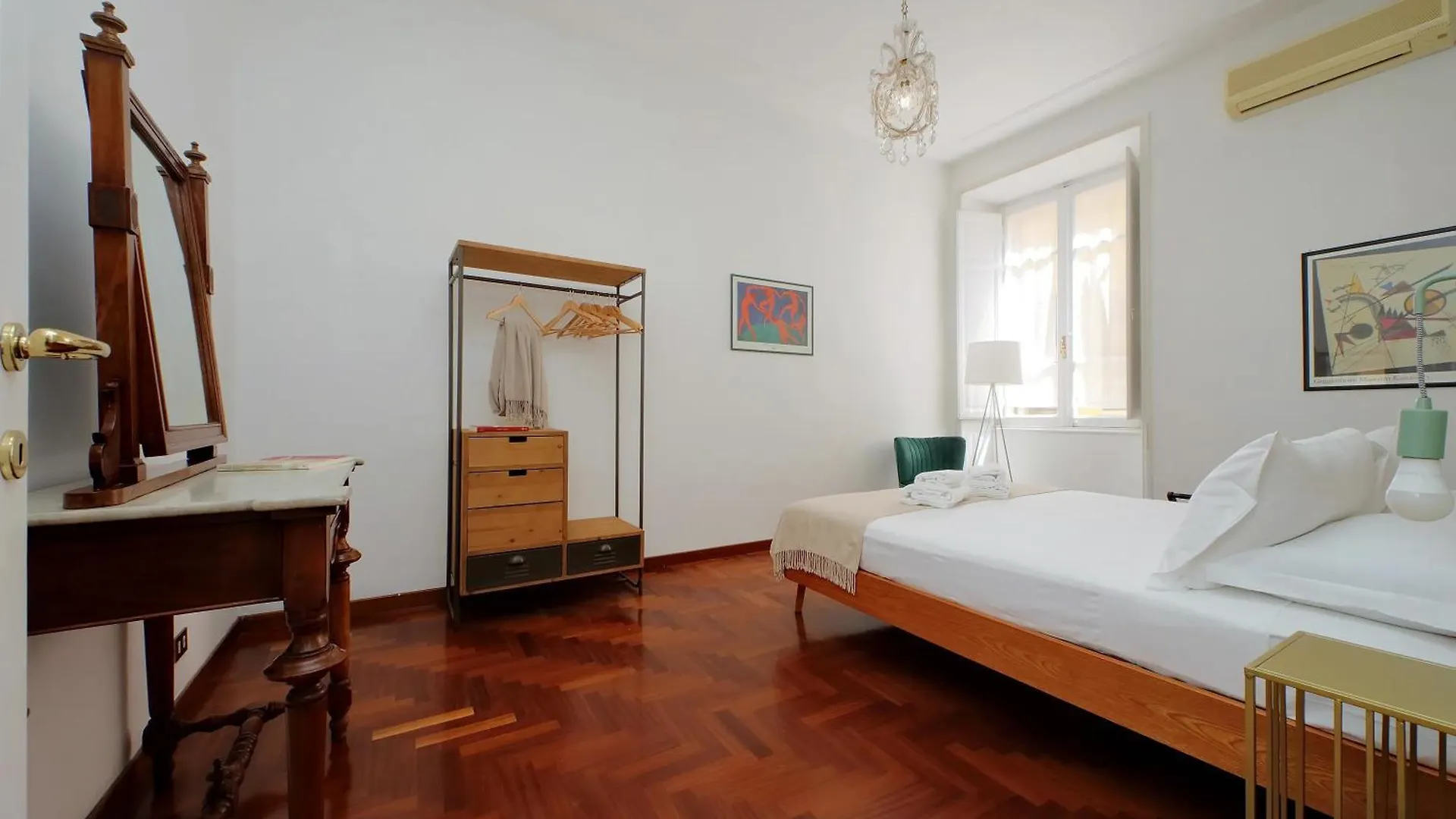 4Bnb - Vittorio Emanuele Apartment Rome Italy